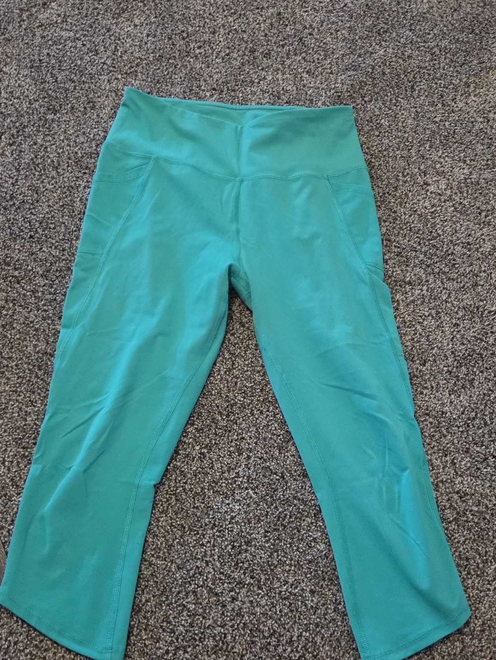 Women's High-Waist Capri Leggings in Teal